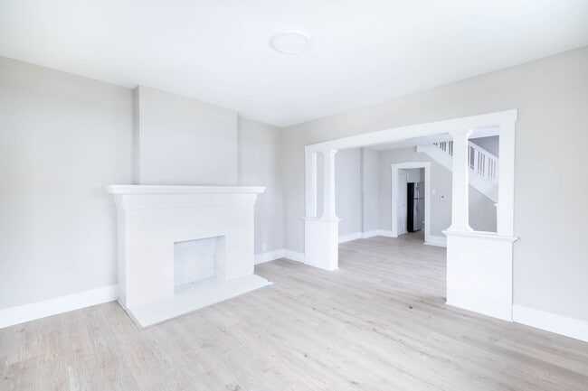 Photo - 3848-50 North Capitol Avenue Unidad 3850