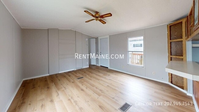 438 Finson Rd