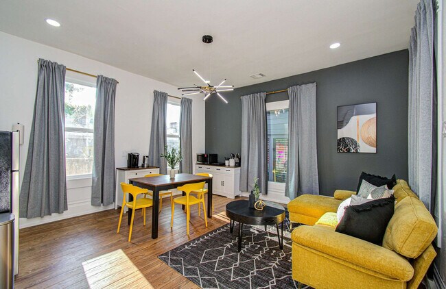 Photo - 1811 Washington Ave Unit SI ID1539414P
