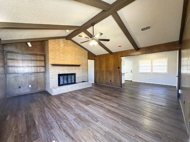 Photo - Charming 2/2/1 Freshly Remodeled Unit A