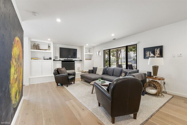 Photo - 3 br, 2 bath House - 4 Arch Way