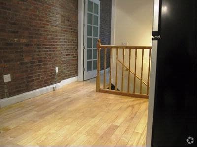 Building Photo - 248 Mott St Rental