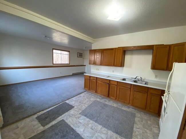 Photo - Large 2 Bedroom in Faribault Unit MCP 1711-#2