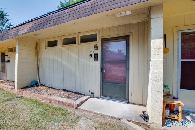 Building Photo - 204 Grayson St SE Unit 7 Rental