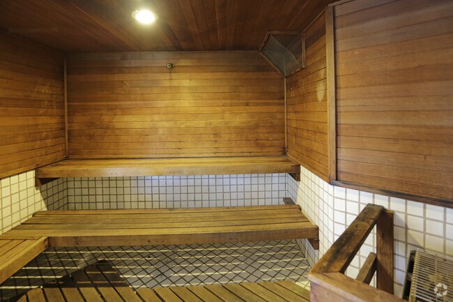 Sauna - Southwirth Apartment Homes