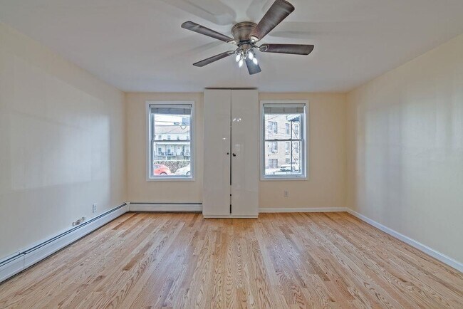 Photo - 337 Summit Ave Unit 1