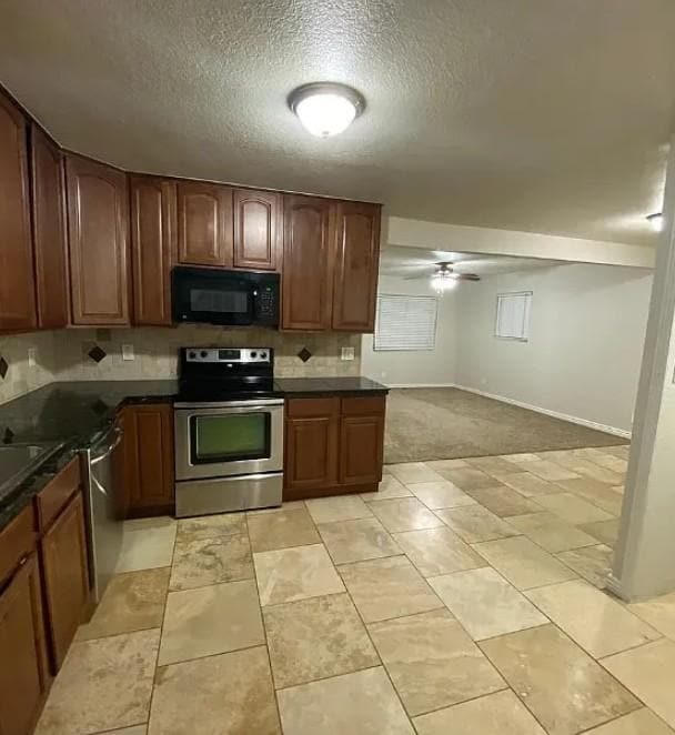 Photo - 2190 E 95th Ave