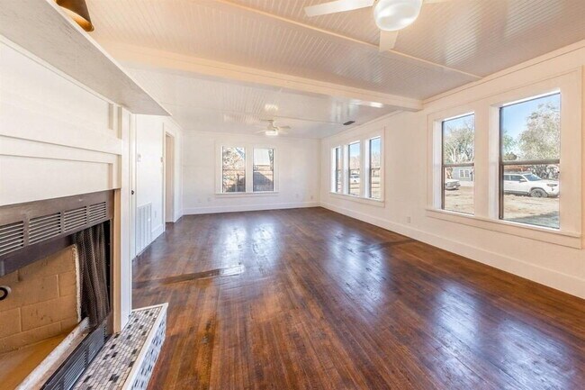 Spacious Four Bedroom near Texas Tech!