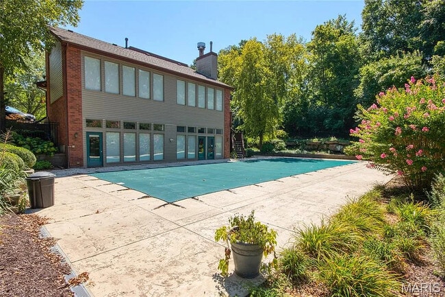 Building Photo - 15668 Quail Meadows Dr Rental