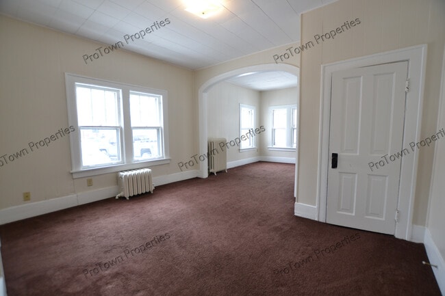 Photo - 26 N Broadway St Unit 1S