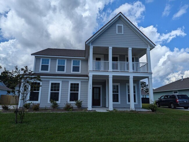 Beautiful 5 Bdrm New Construction Home in ... - Beautiful 5 Bdrm New Construction Home in ...