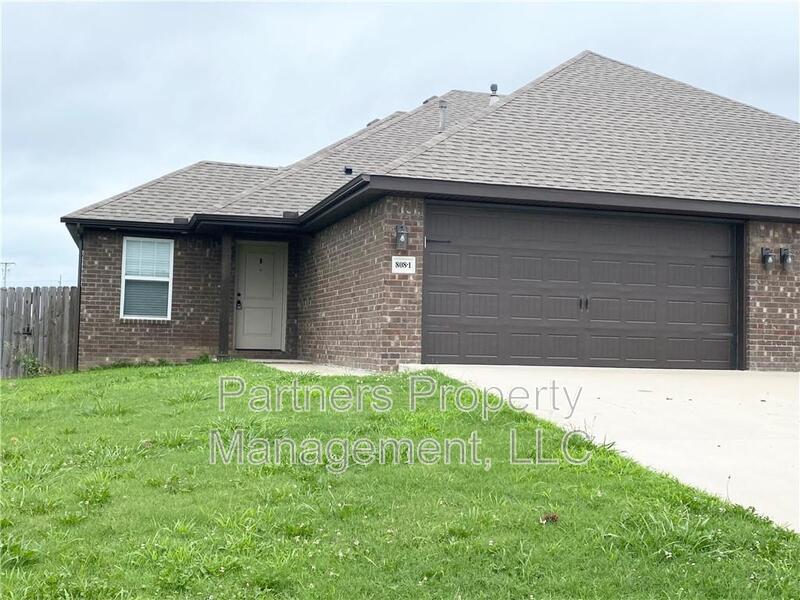 Photo - 808 Hindman Dr Condo