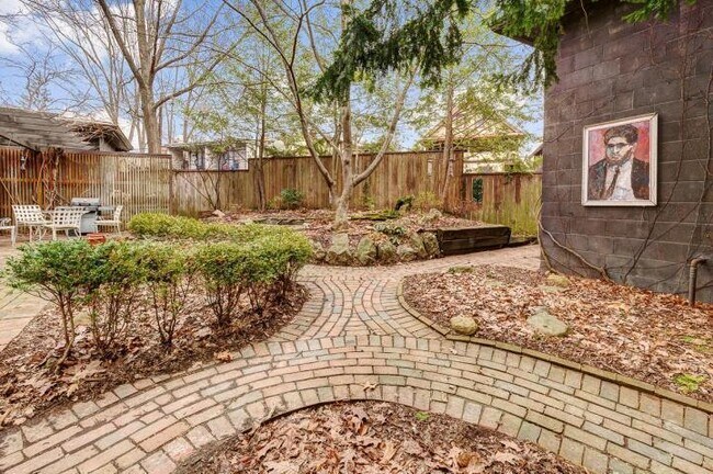 Photo - 2112 Iuka Ave Unit 2112