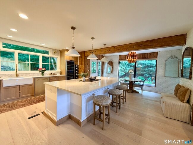 Photo - 237 Strobel Rd