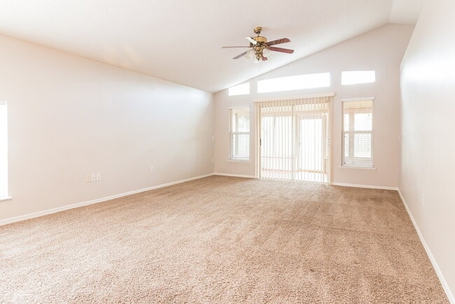 Photo - 10103 Richardson Ct