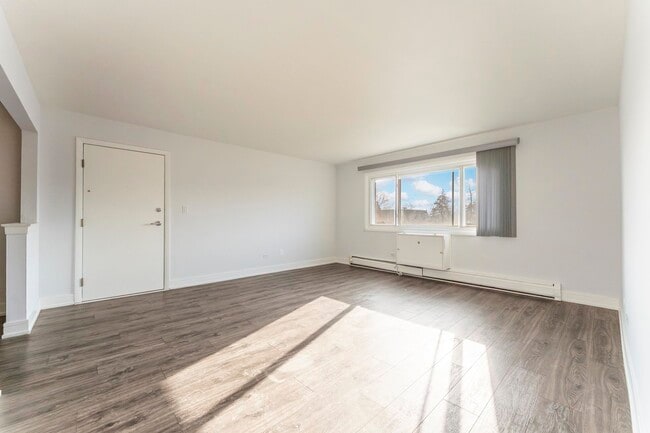 Photo - 1003 Argyle St Unit 5A