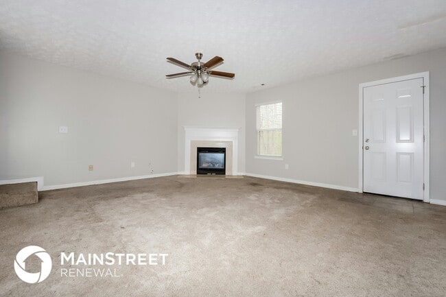 Photo - 70 Fairwoods Ct