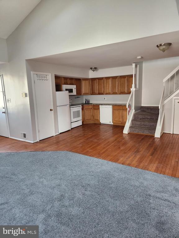 Photo - 5004 Tracy Ct