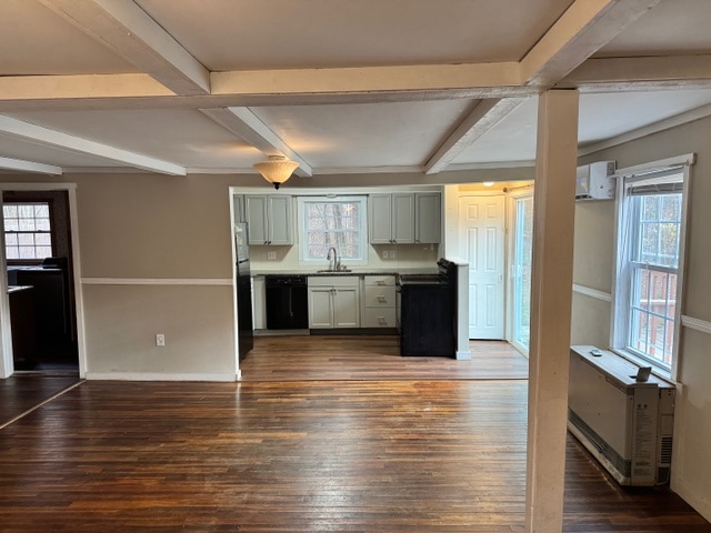 Photo - 321 Clinton St