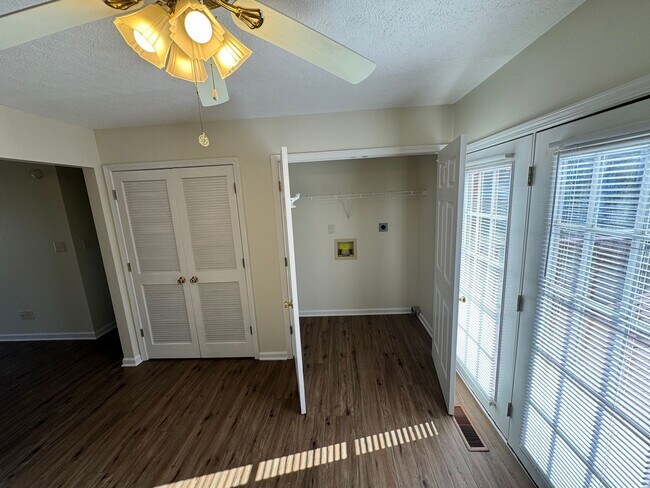 Photo - Ranch style 3 Bedroom and 2 Full Baths Home