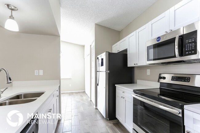 1209 Hawley Ct