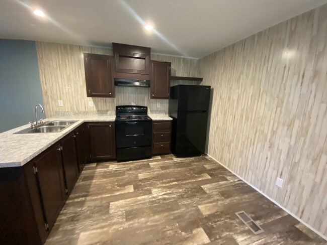 Photo - 3212 Plateau Dr