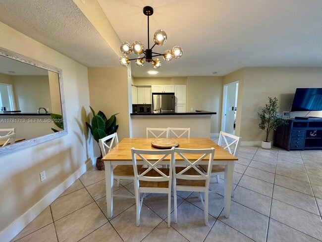 Photo - 19501 E Country Club Dr Unit 9503