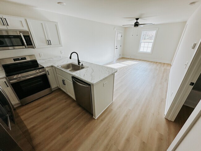 Photo - 341 Woods Rd