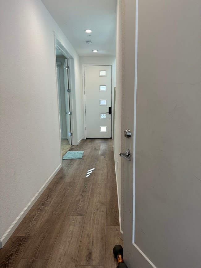 Photo - 5832 Noba Rd