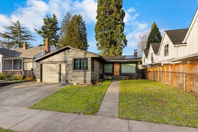 Building Photo - 2311 N Humboldt St