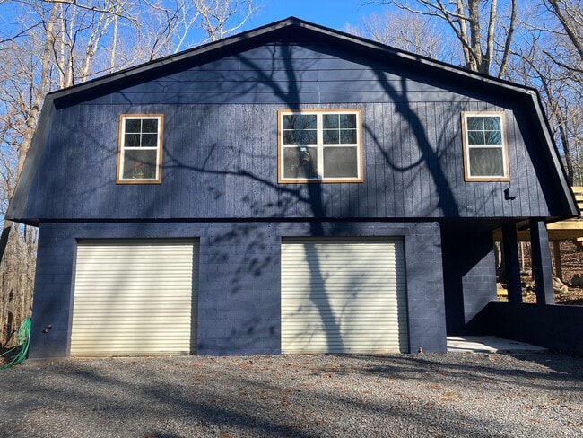 1185 Old Alabama Rd SW