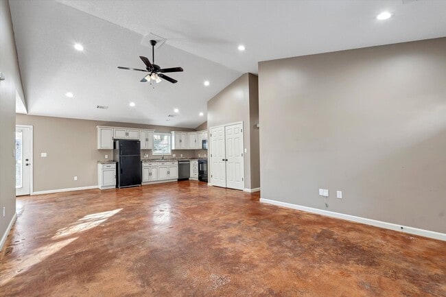 Photo - 4 Bed / 2 Bath Home – Jonesboro School District