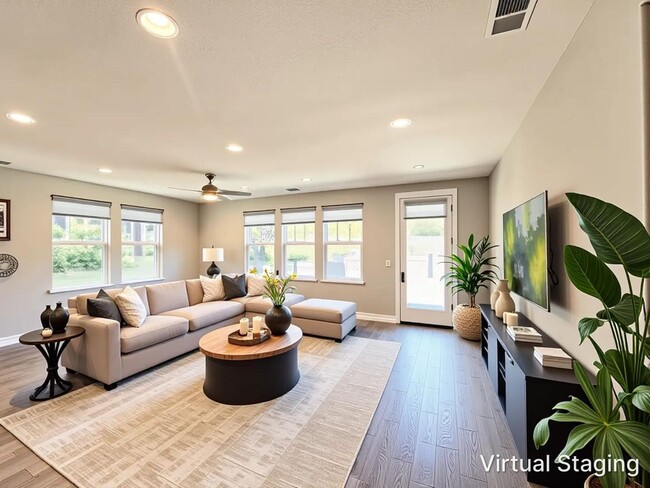 Photo - Spacious 5 bedroom house