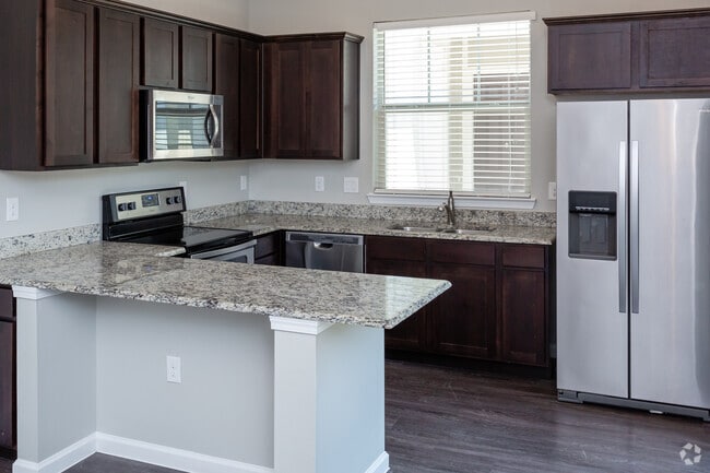 1BR,1BA-635SF