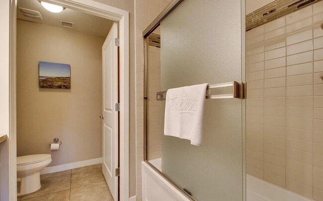 Photo - 5450 E Deer Valley Dr