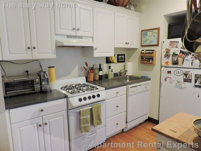 Photo - 331 Harvard St Unit #5