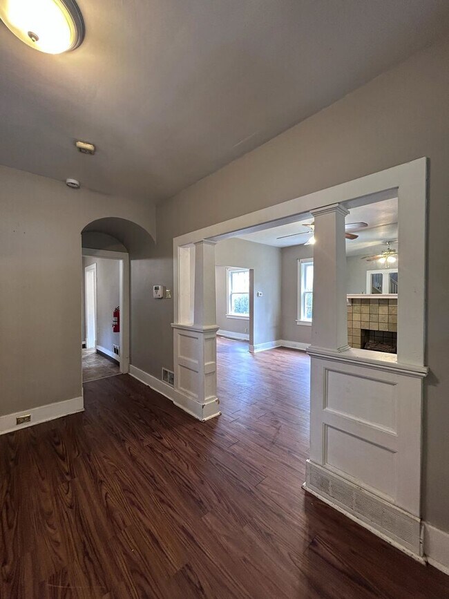 100 W Burgess St