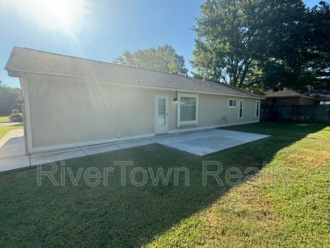 Photo - 887 Quail Chase Ln