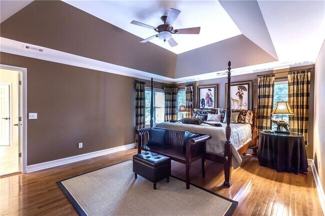 Photo - 2242 Lenox Walk NE