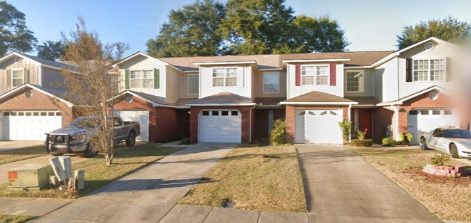 Photo - 168 Candle Brook Dr