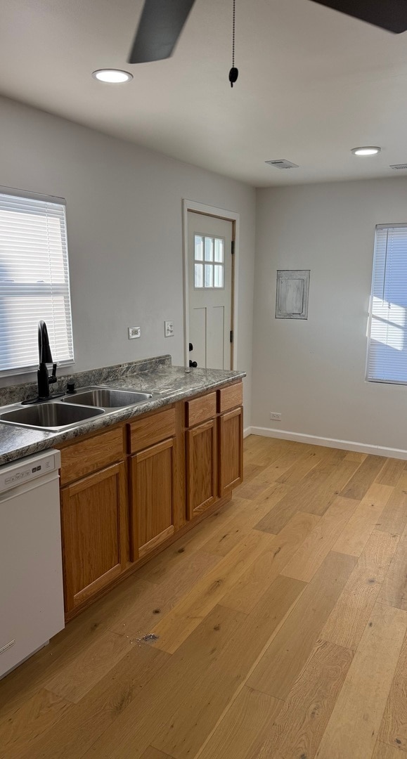 Photo - 380 Ivanhoe Rd