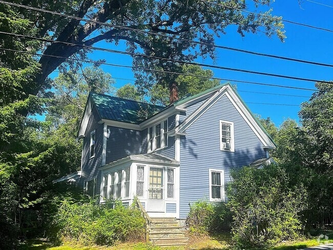 Building Photo - 25 Bridge St Rental