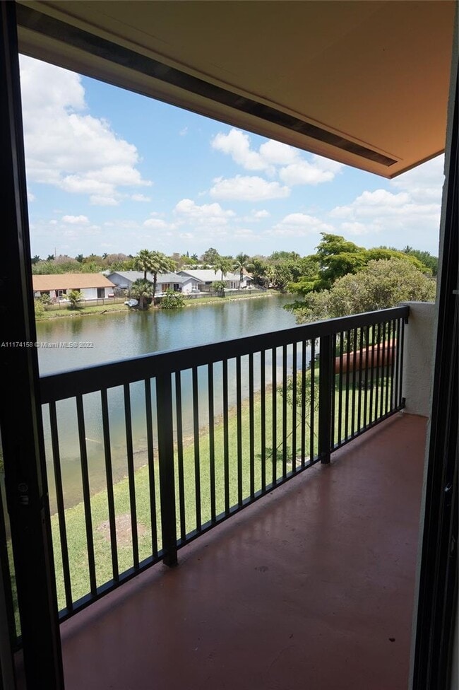 Photo - 9997 Nob Hill Ln Unidad 9997