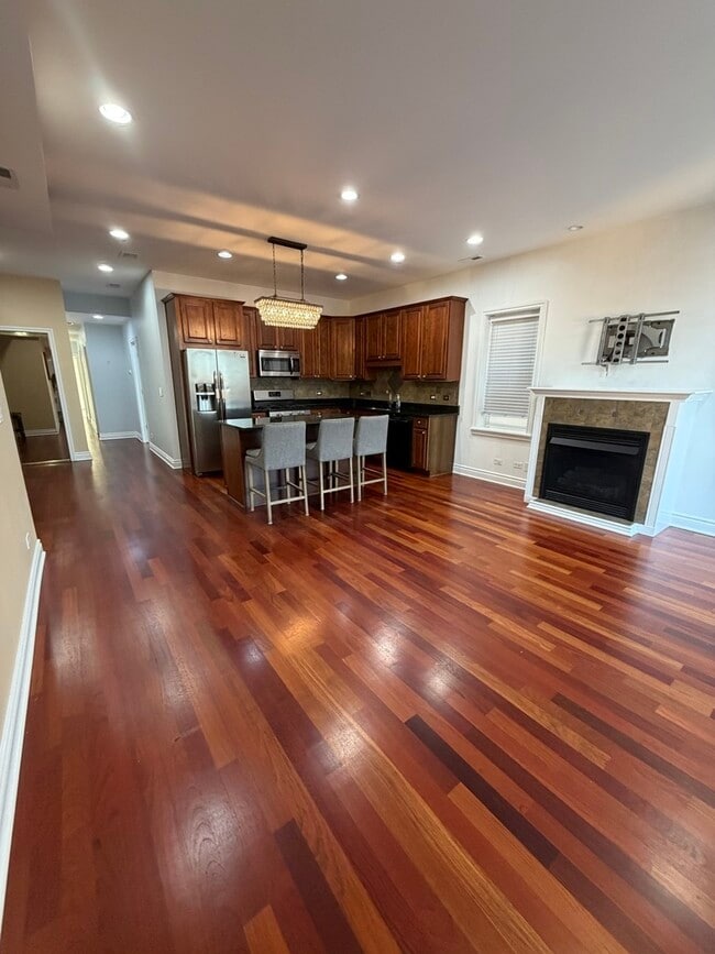 Photo - 3016 N Harlem Ave Unit 4N