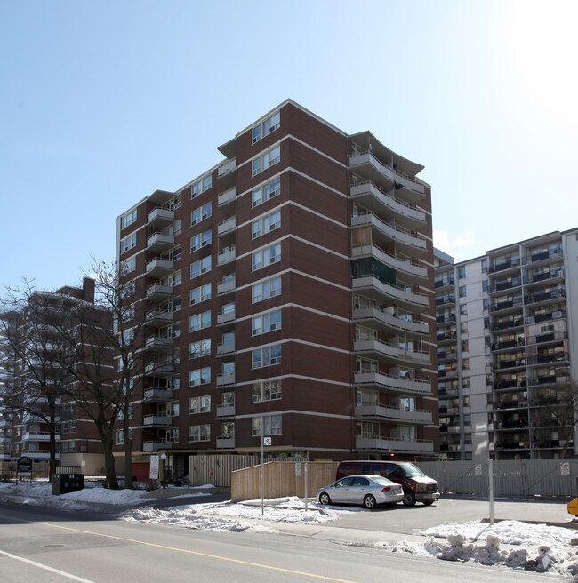 Photo - 91 Cosburn Ave