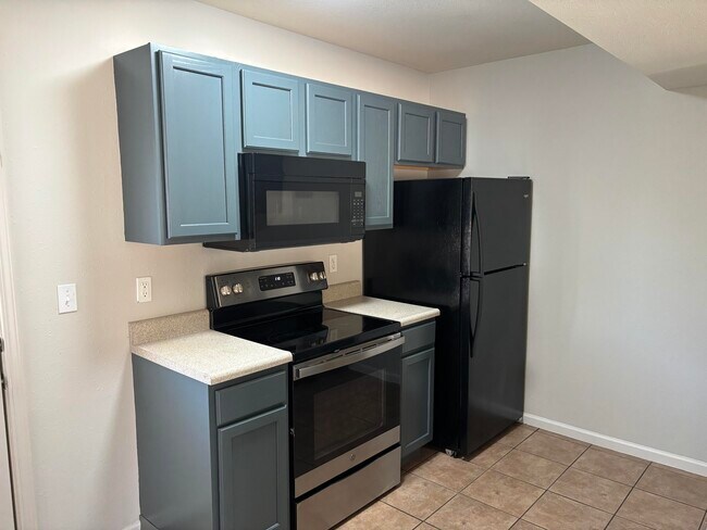 Photo - 4012 Snowy Owl Dr
