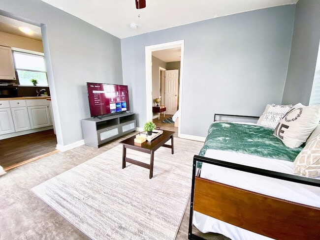 Photo - 1804 Morgan Ave Unit ID1268433P