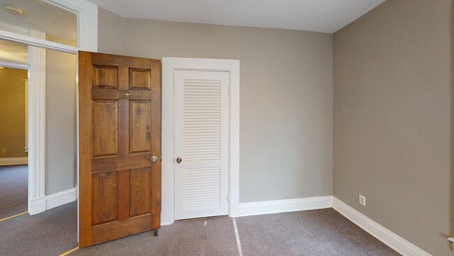 Photo - 113 Madison Ave