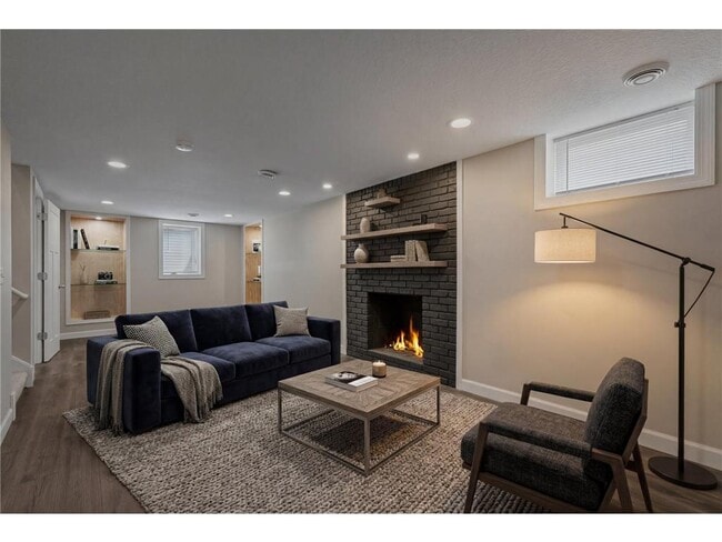 Photo - 3100 W 55th St