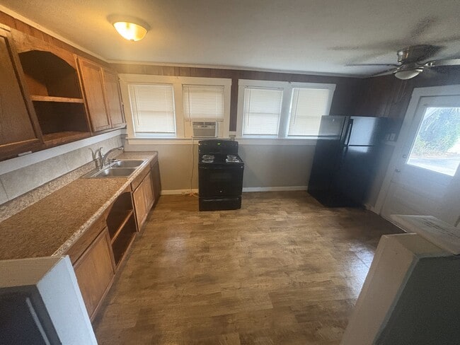Photo - 819 S Missouri Ave Apartments Unit 819